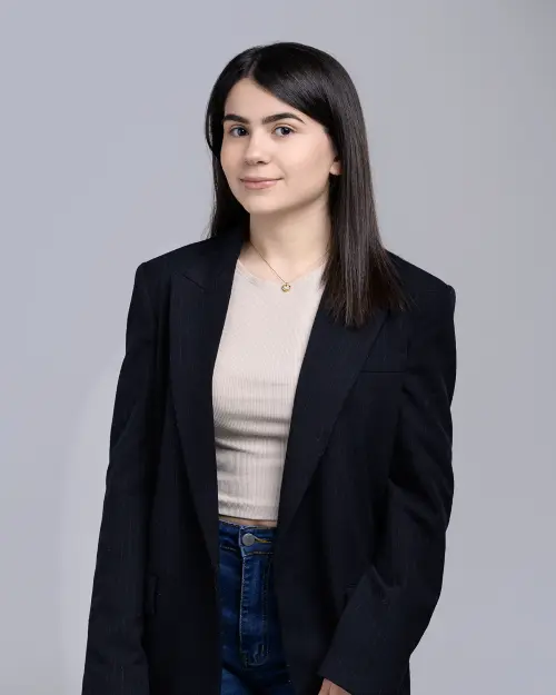 Ася Погосян